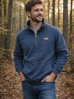 L.L. Bean Navy Half-Zip Fleece Pullover with Leather-Style Logo Patch Never worn